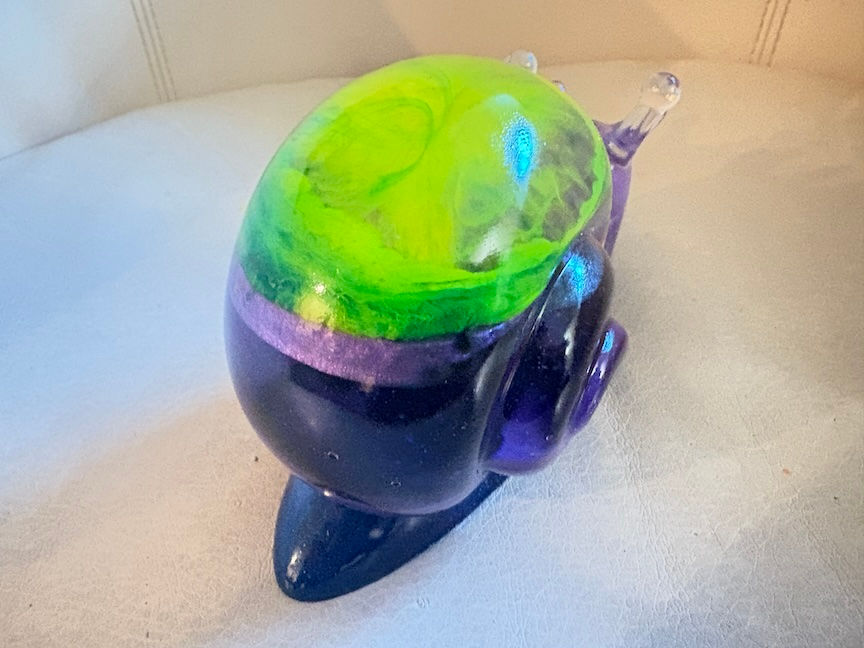 Thumbnail: Green and Purple Glass Resin Snail