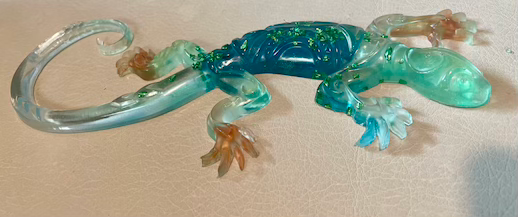 Thumbnail: Translucent blue and ocean green resin lizard