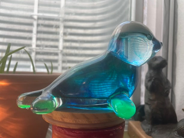 Thumbnail: Blue Green and White Glass Resin Seal