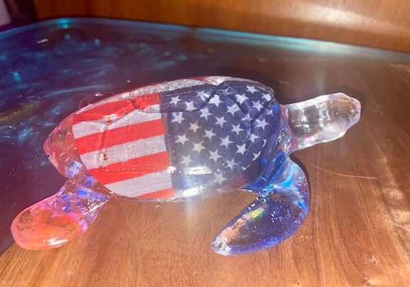 Thumbnail: glass sea turtle USA flag
