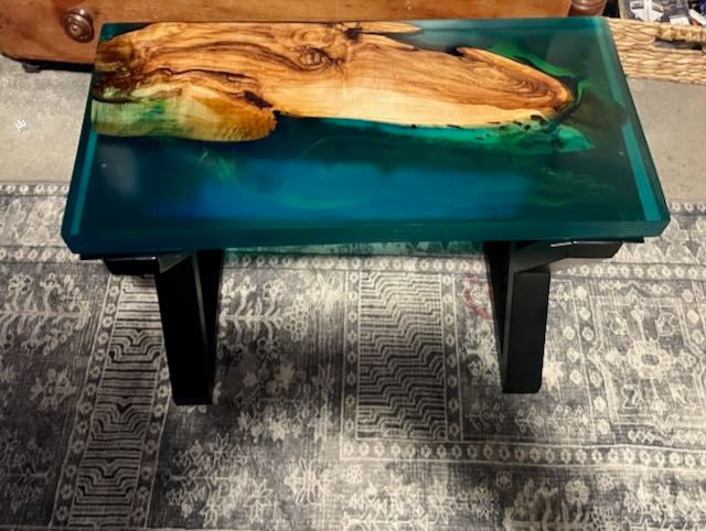 Thumbnail: Transparent Green End Table