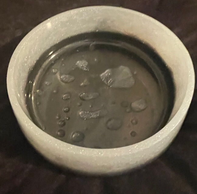 Thumbnail: White and Black Pet Food Bowl