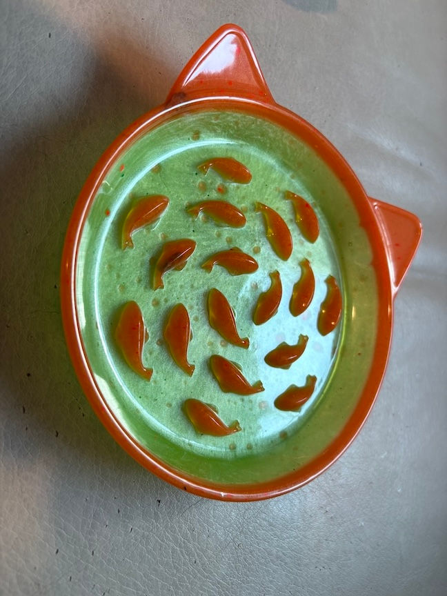 Thumbnail: pet food bowls