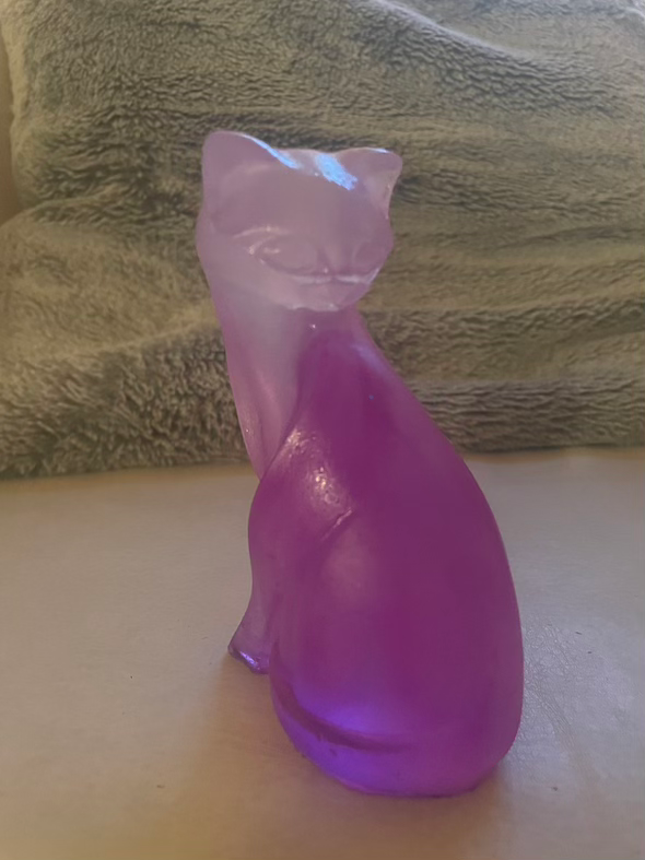 Thumbnail: Purple glass resin cat statue