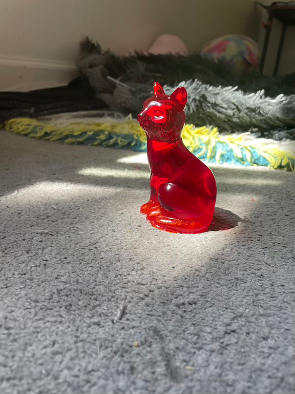 glass cat figurine