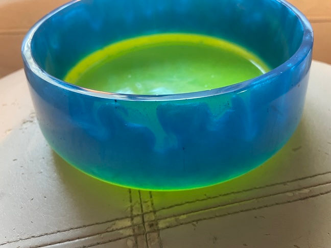 Thumbnail: Green and Blue Pet Food Bowls