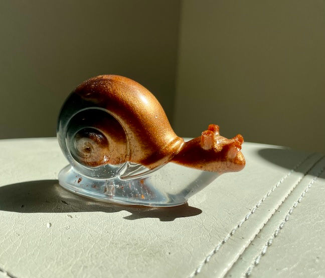 Thumbnail: Bronze and Clear Decorative Snail
