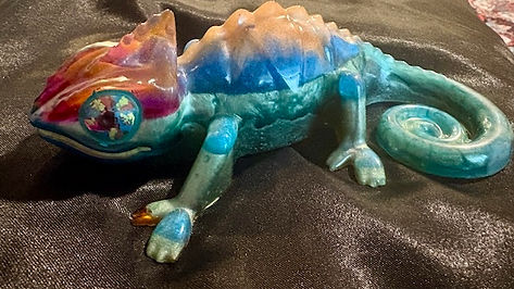 cast resin chameleon decoration