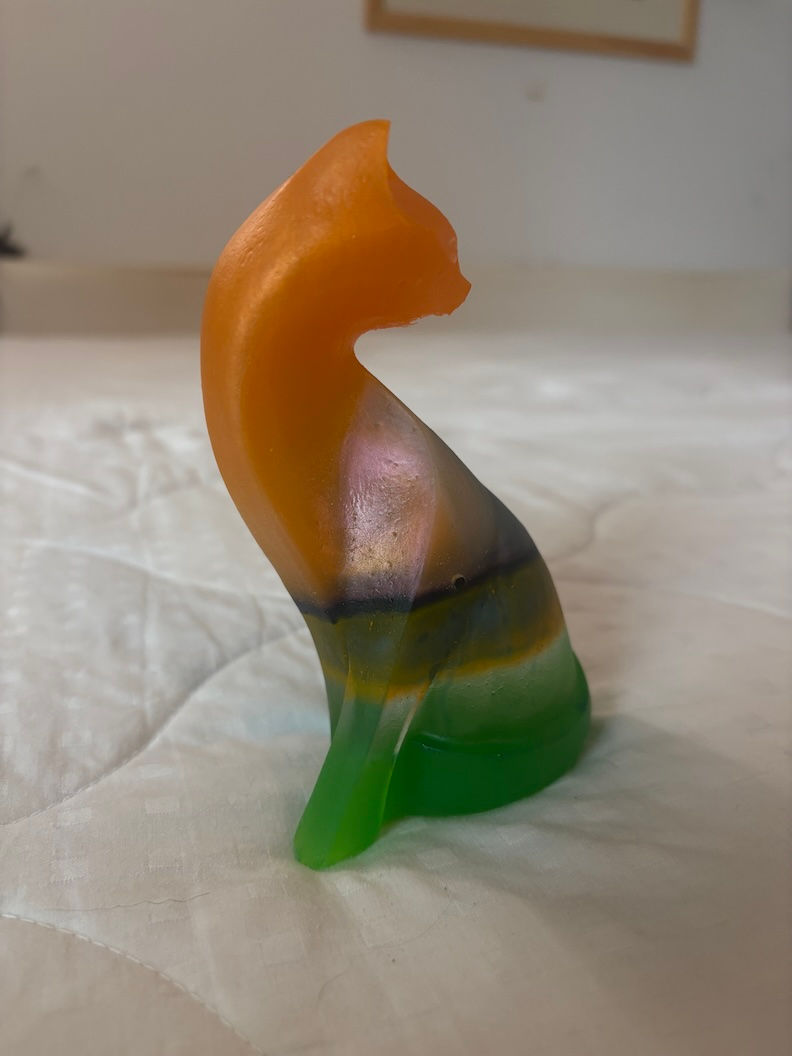 cat figurines
