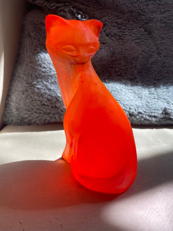 Thumbnail: Bright Orange Cat Figurine