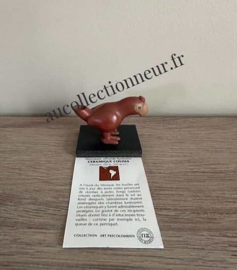FIGURINE PIXI 7604 PERROQUET COLIMA ART PRECOLOMBIEN MUSEUM | Au Collectionneur