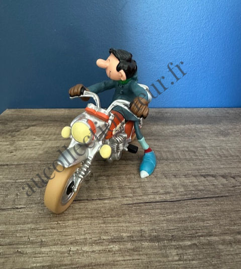 Miniature : FIGURINE GASTON LAGAFFE MOTO SAPETOKU REF 305 FRANQUIN | Au Collectionneur