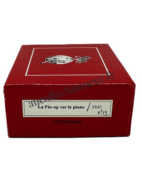 Miniature : FIGURINE PIXI 5445 LA PIN-UP SUR LE PIANO BERTHET | Au Collectionneur