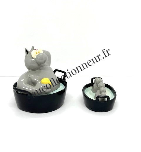 Miniature : FIGURINE PIXI 5801 LE CHAT SE BAIGNANT DANS SES BASSINES | Au Collectionneur
