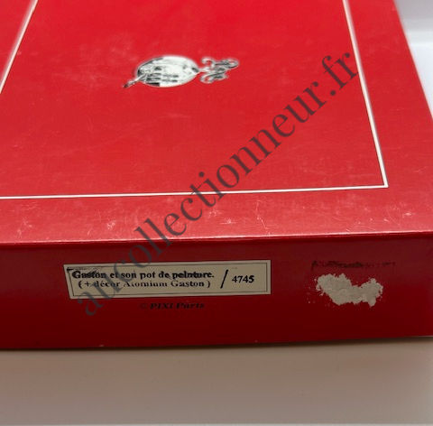 Miniature : FIGURINE PIXI 4745 GASTON SON POT DE PEINTURE DECOR ATOMIUM | Au Collectionneur