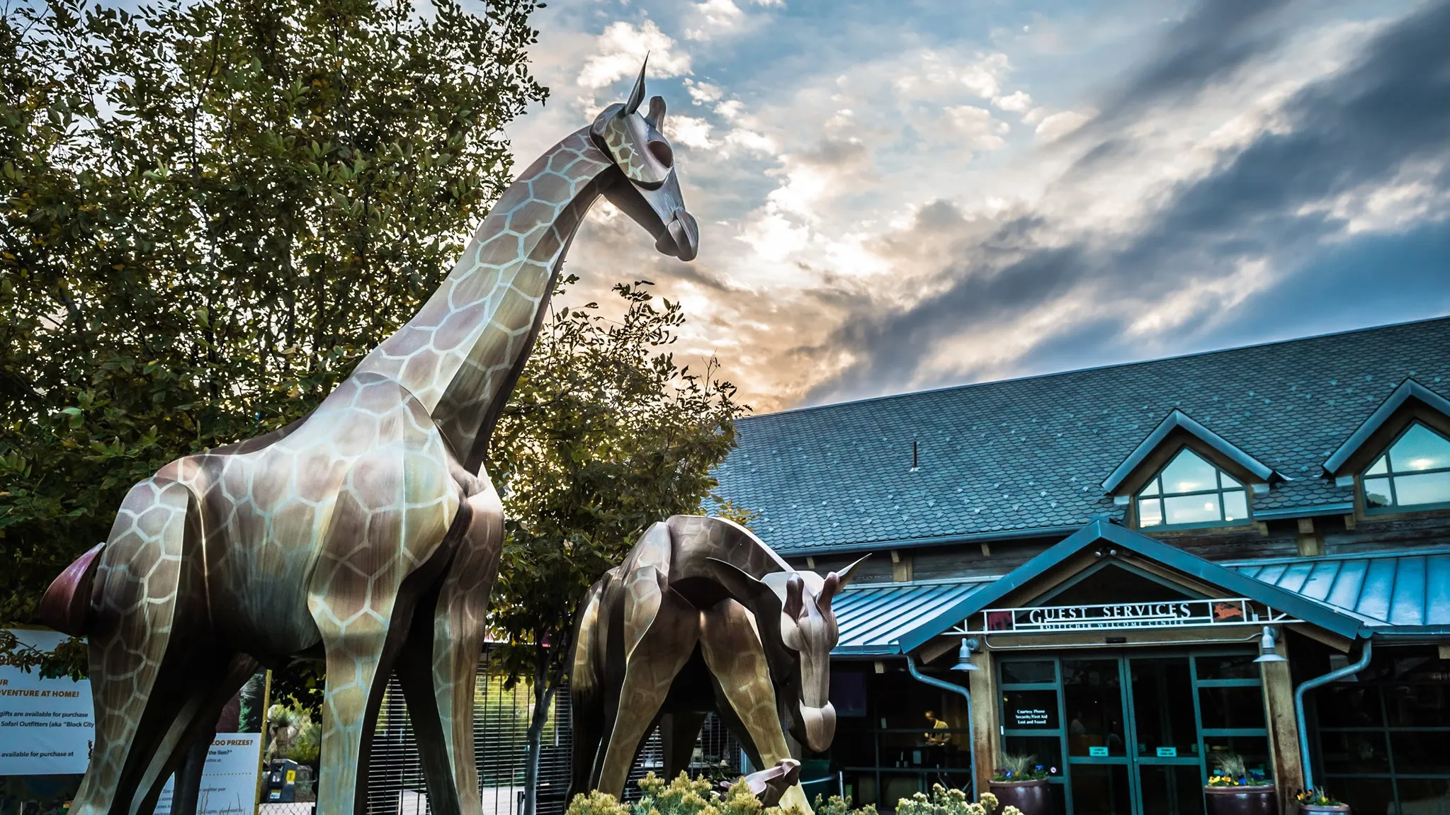 Giraffe statues