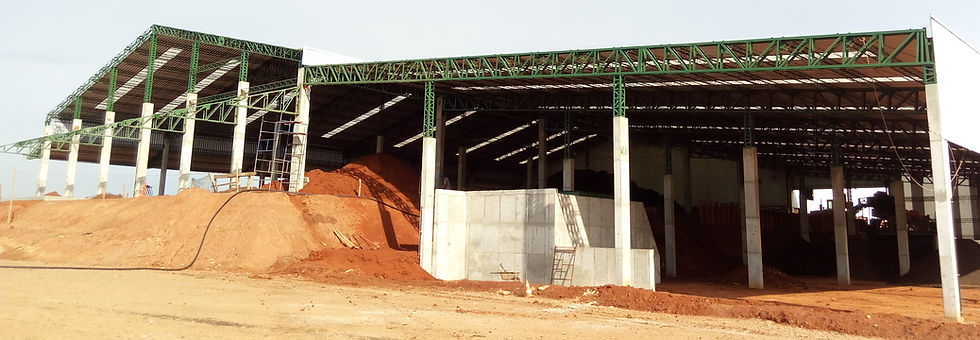 Galpão industrial | Treliças em viga caixão
