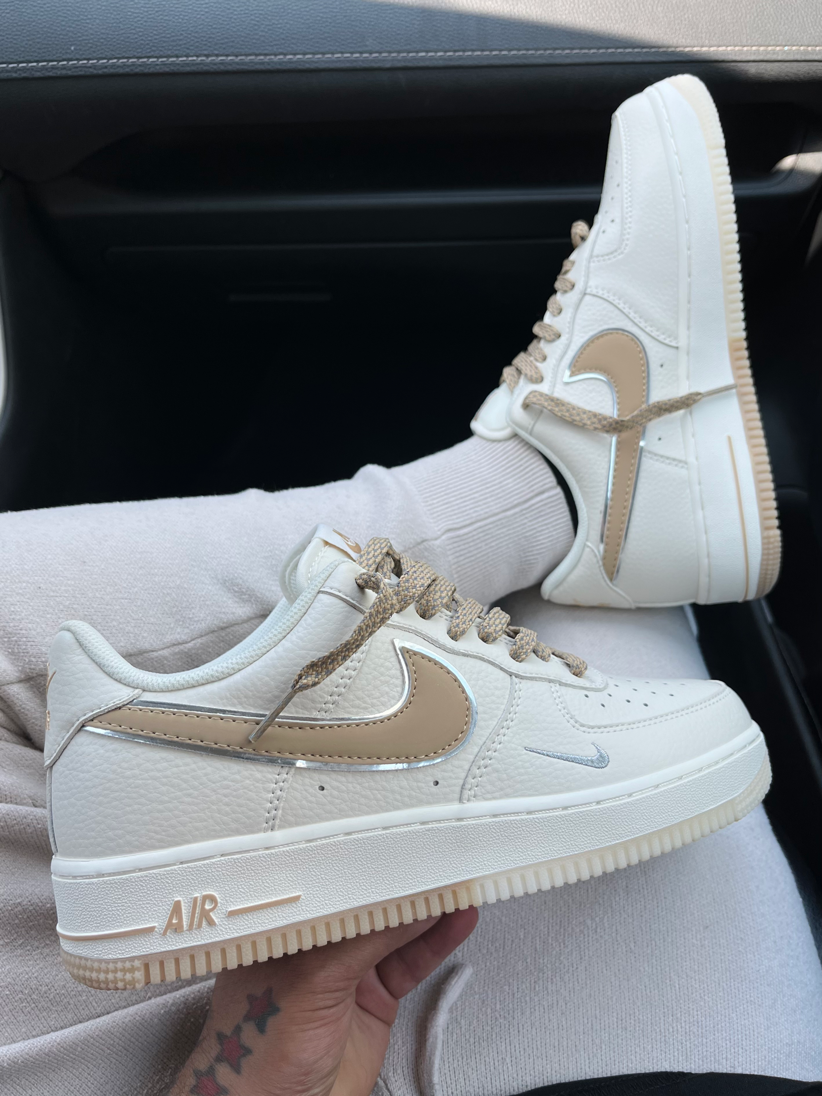 NIKE AIR FORCE 1 BEIGE GREY