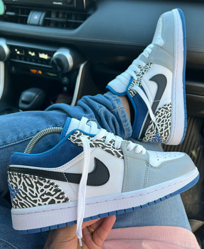 light blue jordans 1 low