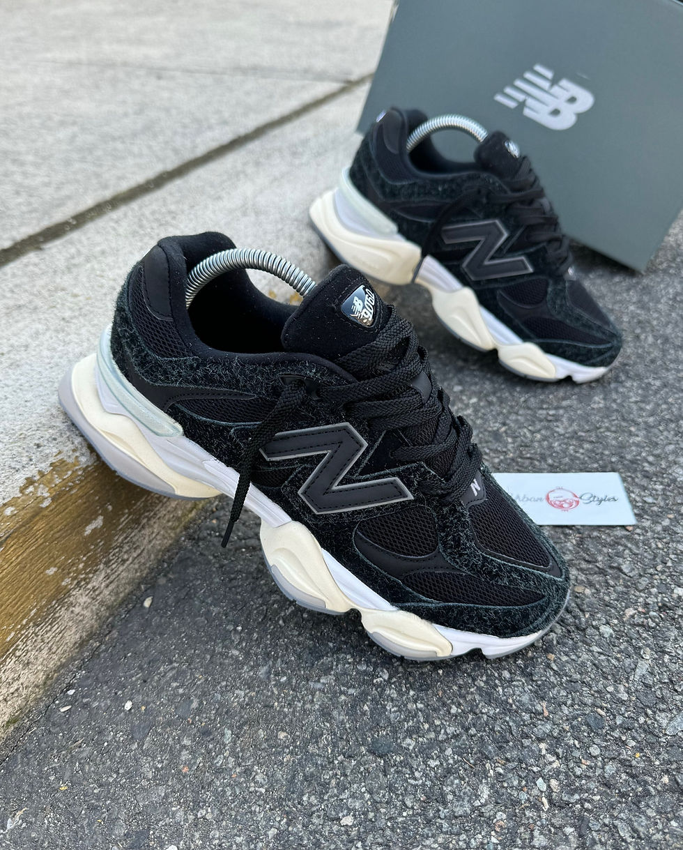 NEW BALANCE 9060 SUEDE BLACK 