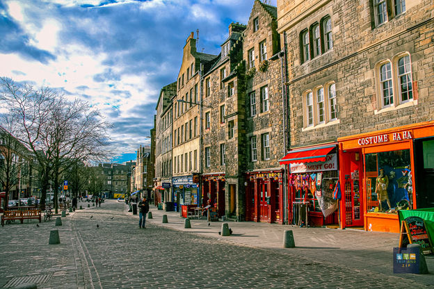 Whisky, Castles, and Scottish Charms: A Highland Adventure (I)