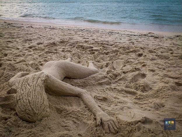 A Creative End to 2012 on Batu Feringhi Beach