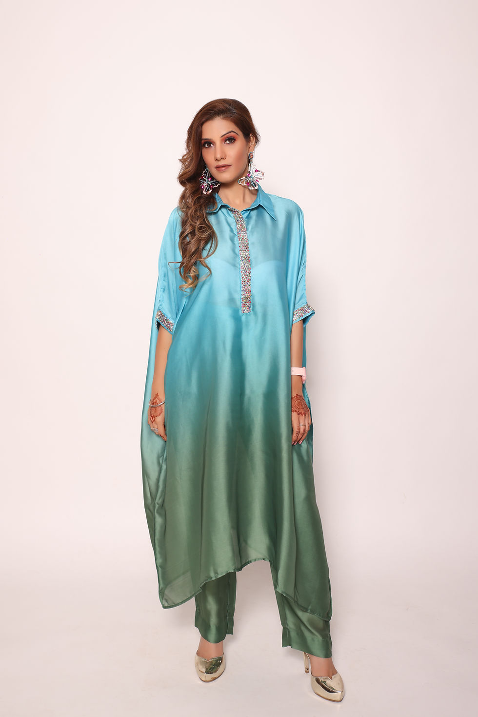Thumbnail: Ombré Kaftan TopWith Pants