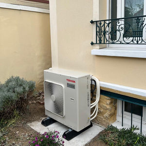 Installation du groupe extérieur dans le respect des normes