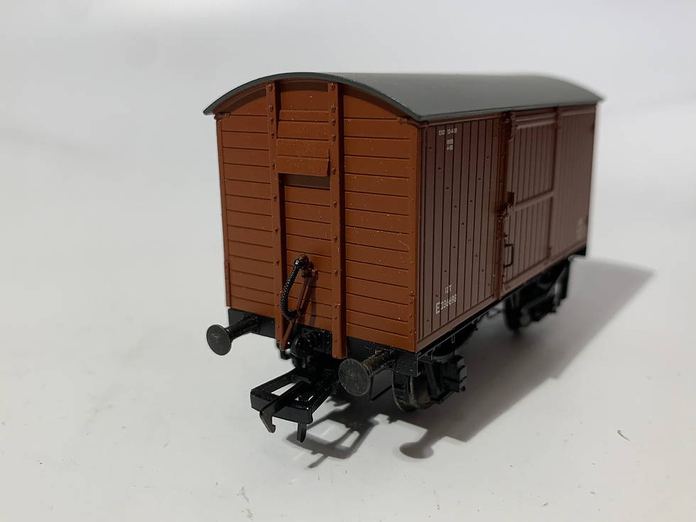 Thumbnail: Bachmann 38-376 12 Ton Ventilated Van in BR bauxite livery