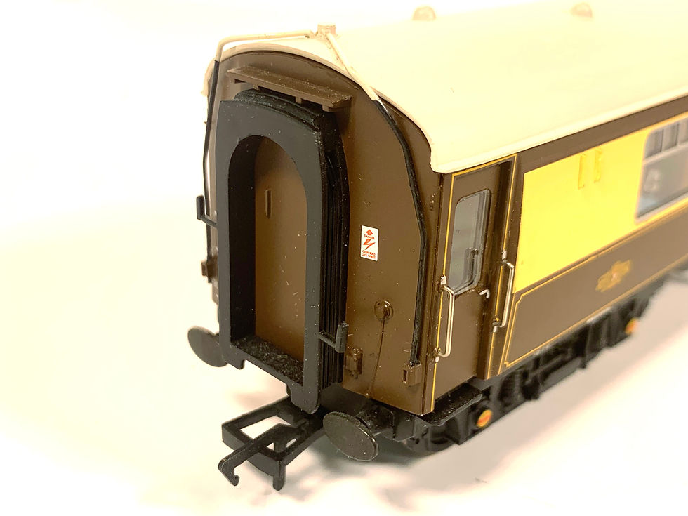 Thumbnail: Bachmann 39-300 OO Gauge BR MK1 Pullman Car