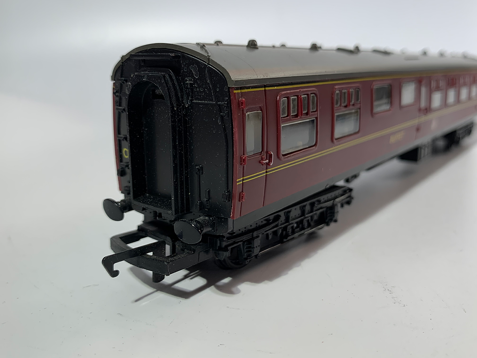 Thumbnail: Hornby R441 BR MK1 Coach in British Railways maroon livery