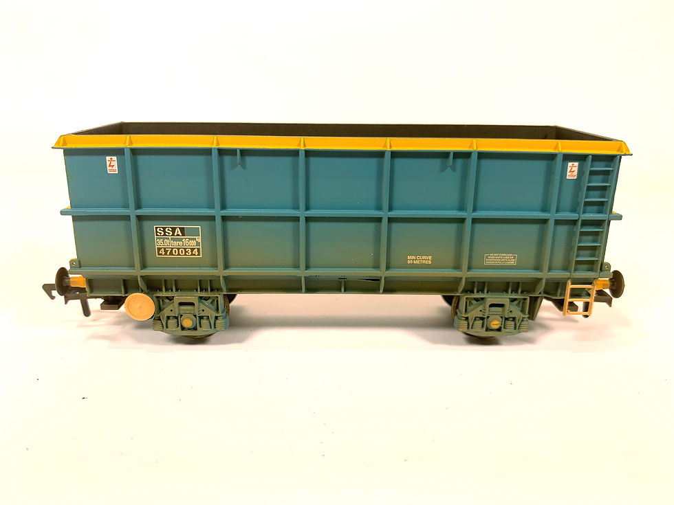 Thumbnail: Bachmann 33-426A OO Gauge 51 Tonne SSA Scrap Wagon Weathered