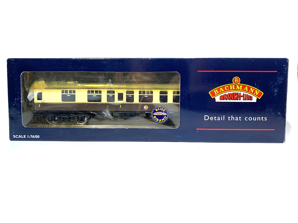 Bachmann 39-129 BR MK1 Coach in BR chocolate and cream livery sold by Red Pen Railway Models