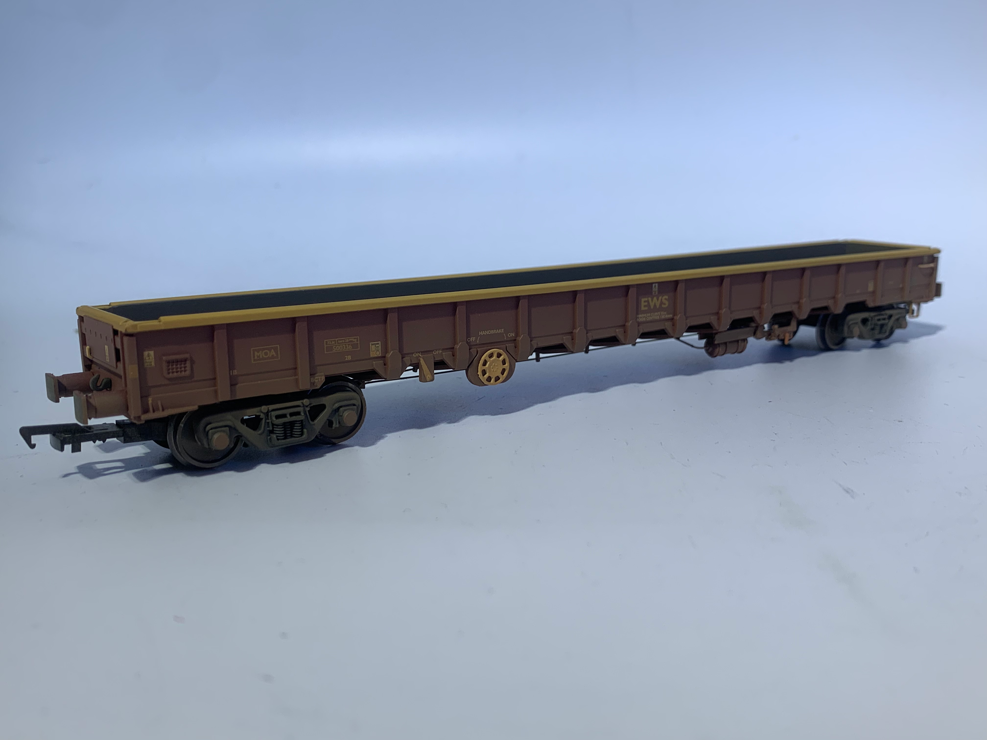 Bachmann 38-245A MOA Bogie Box Wagon in EWS livery