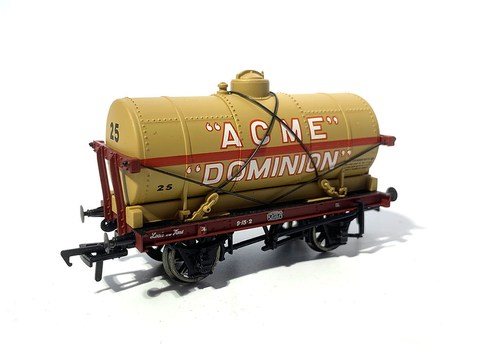Bachmann 37-676 14 Ton tank wagon in Acme Dominion livery