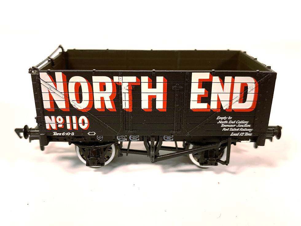 Thumbnail: Bachmann 37-085A 7 Plank wagon in North End livery