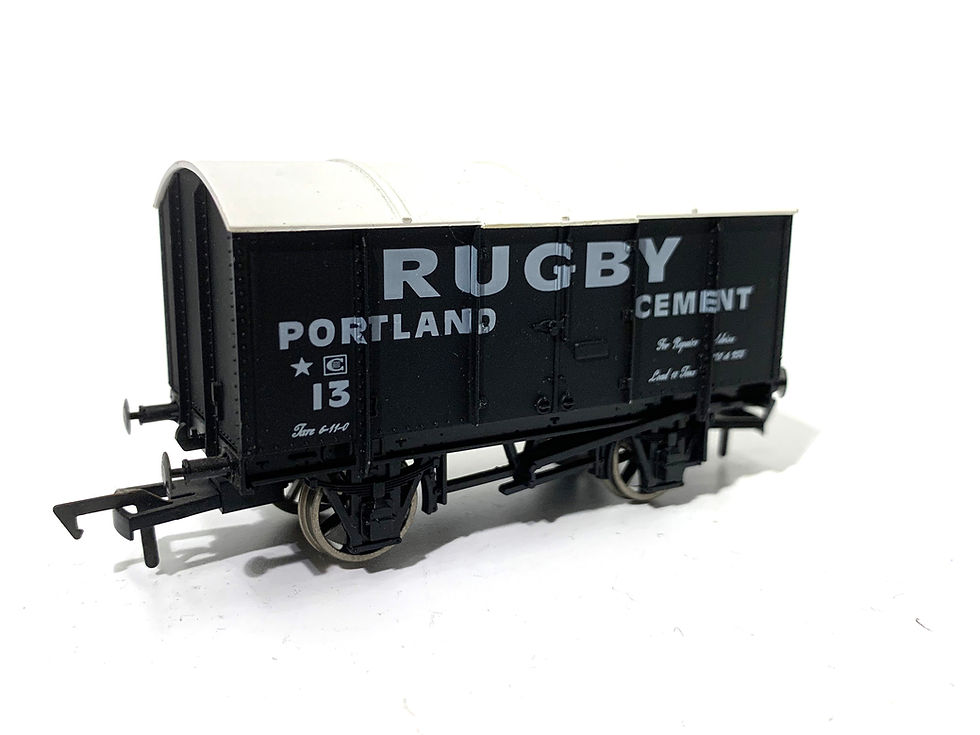 Thumbnail: Dapol B760 OO Gauge General Purpose Van 'Rugby Cement'