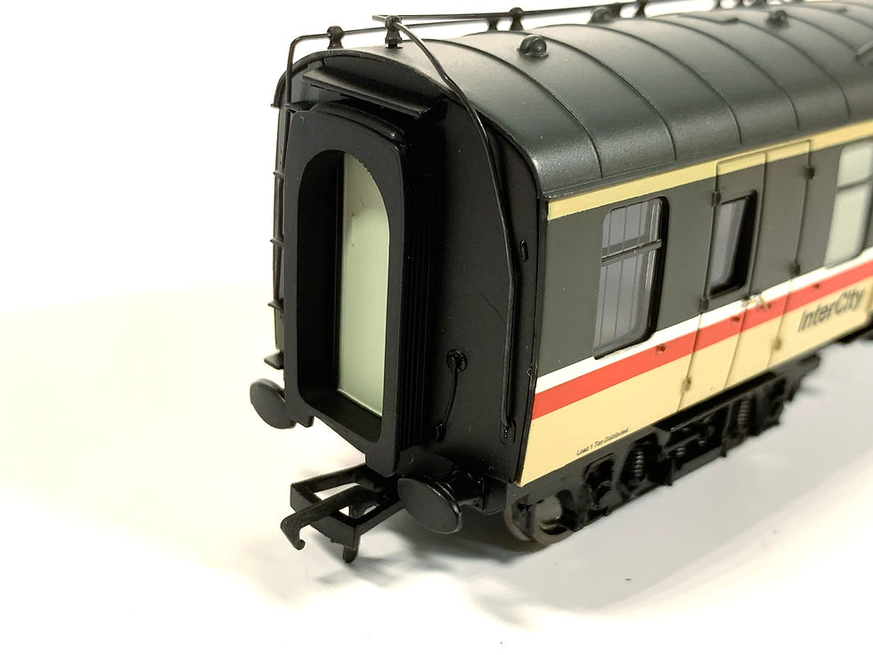 Thumbnail: Bachmann 39-230 OO Gauge BR MK1 Brake Corridor Coach in Intercity livery