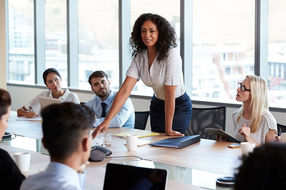 4 Leadership Skills That Will Absolutely Rock Your Resume