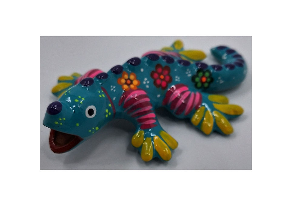 Epcot Mexico Pavilion Multicolor Clay/Ceramic Lizard Figure Small