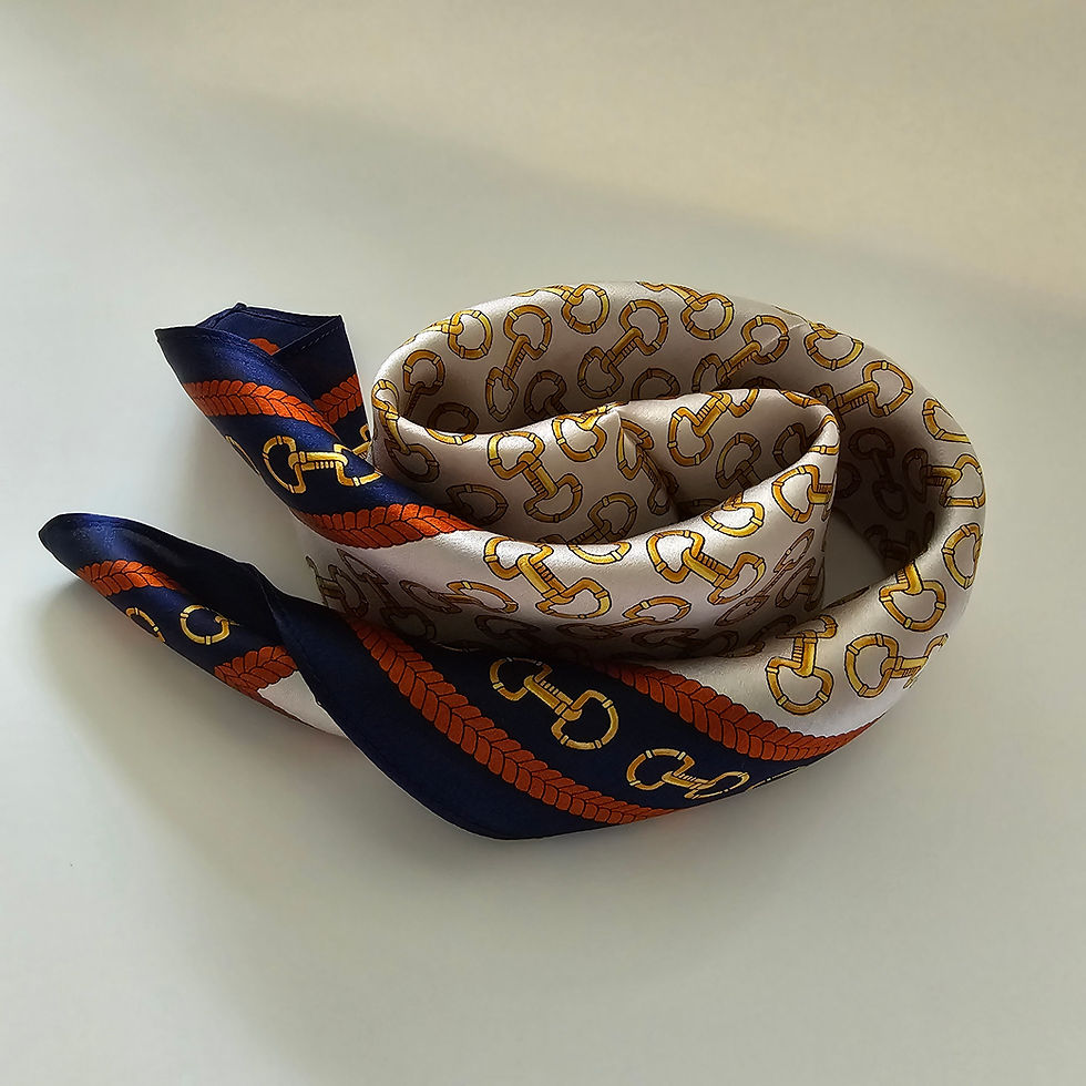 Miniaturbild: Mini Gold Chains 53cm Silk Scarf | Horse Bit Pattern