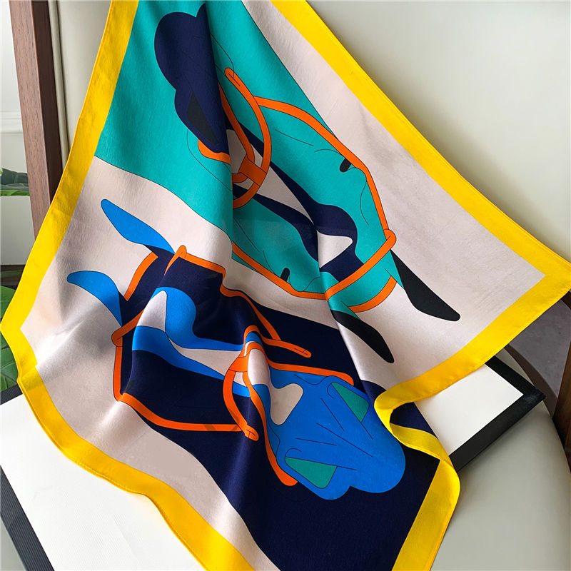 Miniaturbild: Abstract Horse Head 53cm Silk Scarf | Minimalist Scarf