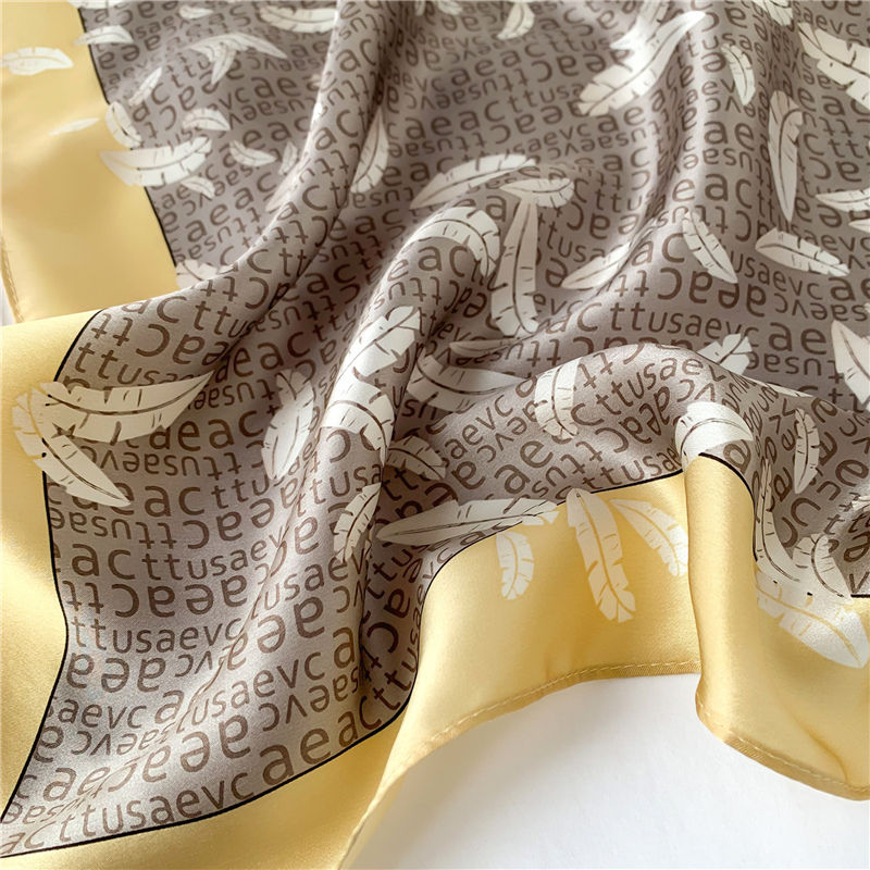 Miniatura: Banana Leaf 53cm Silk Scarf | Silk Square Scarf | Floral