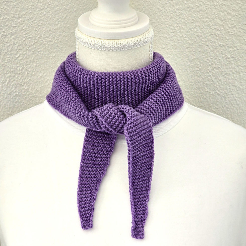Miniaturbild: Lavender Purple Knitted Sophie Scarf | Handmade Scarf Gift