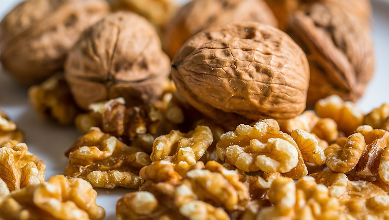 walnut-2816934_960_720.jpg