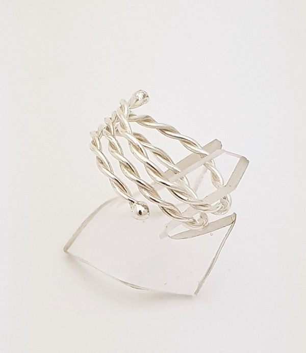Miniatura: Anillo en hilo entorchado