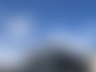 朝は氷が張ってましたが