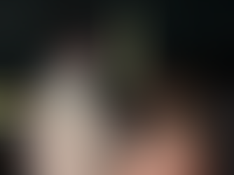 PHOTO GALLERY: Josh Allen Posts Sweet Tribute to Hailee Steinfeld as Couple Go Instagram Official