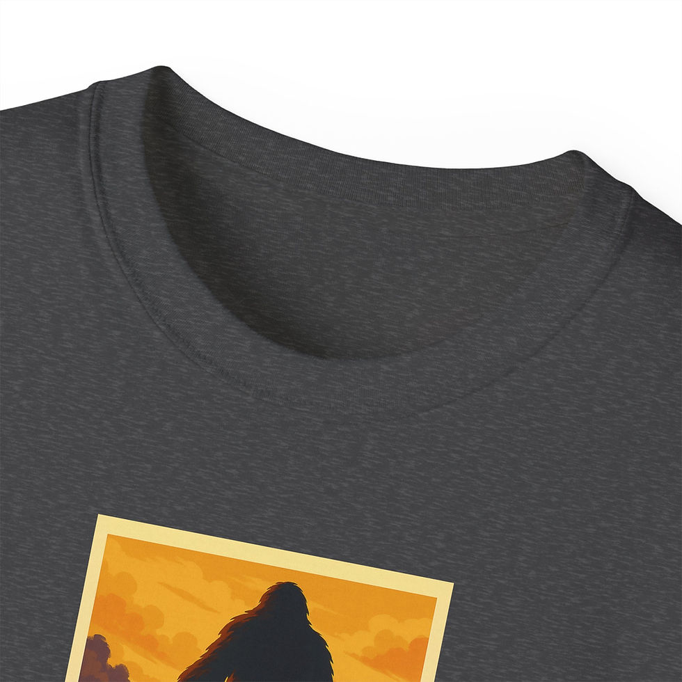 Küçük resim: Adult Unisex Cotton T-Shirt - Fallsquatch - Niagara Legends Collection