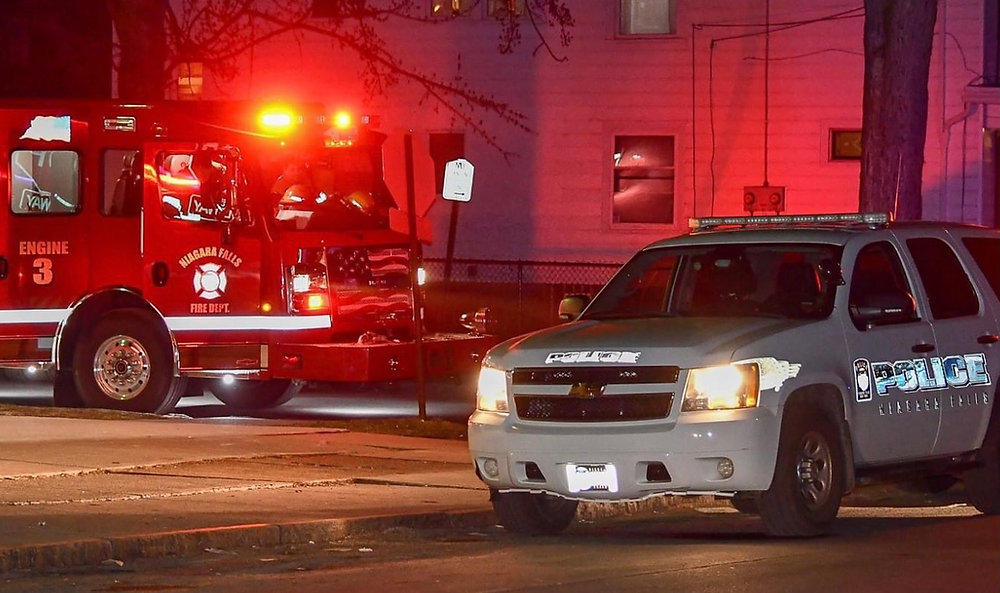 Mystery Trash Can Arsonist Disappears Into Thin Air in Niagara Falls